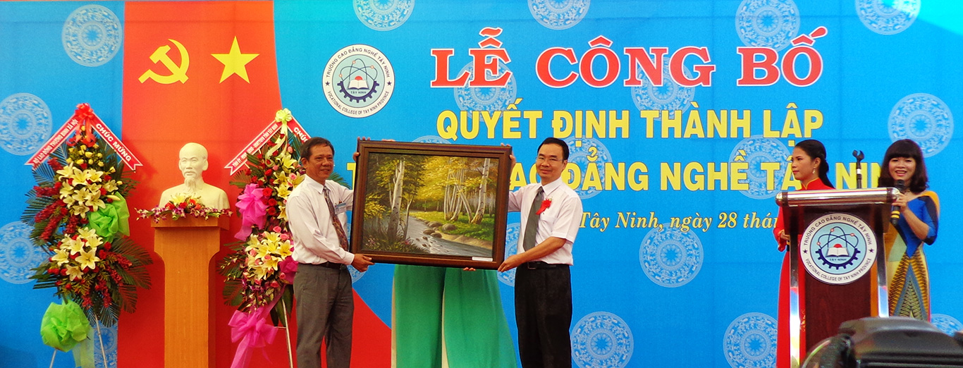 Thiết bị sửa chữa ô tô chuyên nghiệp Tân Minh Giang